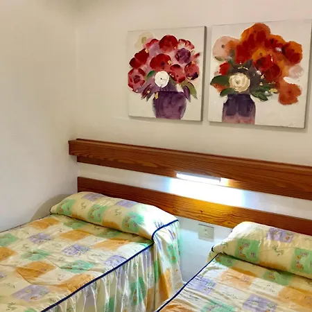 Moncloa 1º Apartment