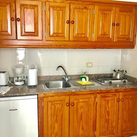 Moncloa 1º Apartment *